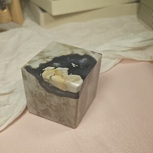 Volcano Agate Cube – Grounding Energy & Natural Beauty